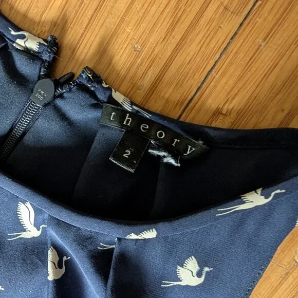 Theory dress navy with white bird patten - size 2 - Picture 2 of 8